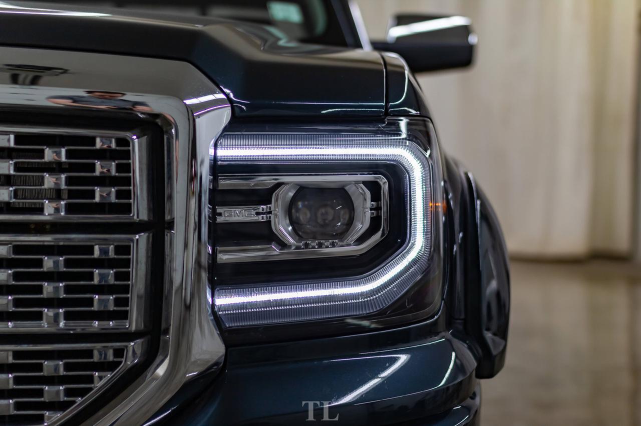 2018 GMC Sierra 1500 4x4 Crew Cab Denali Leather Roof Nav BCam Red Deer AB