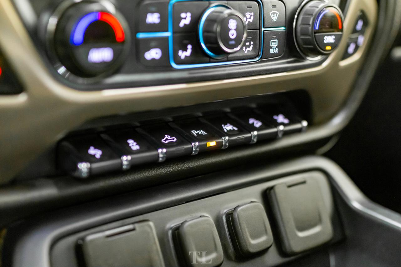 2018 GMC Sierra 1500 4x4 Crew Cab Denali Leather Roof Nav BCam Red Deer AB