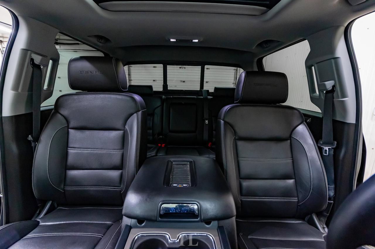 2018 GMC Sierra 1500 4x4 Crew Cab Denali Leather Roof Nav BCam Red Deer AB