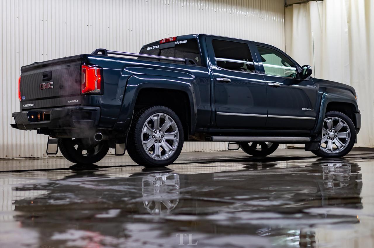 2018 GMC Sierra 1500 4x4 Crew Cab Denali Leather Roof Nav BCam Red Deer AB