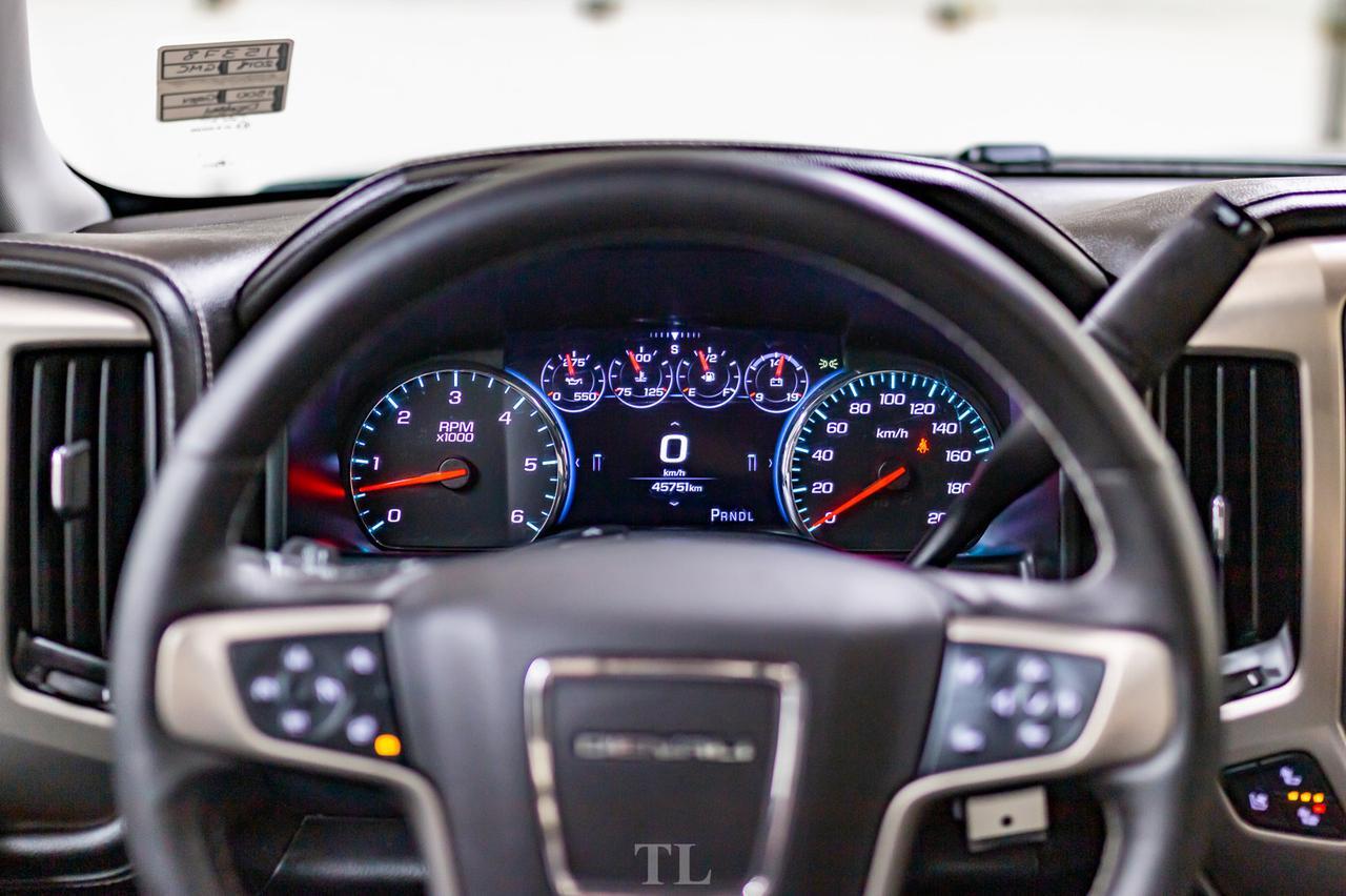 2018 GMC Sierra 1500 4x4 Crew Cab Denali Leather Roof Nav BCam Red Deer AB