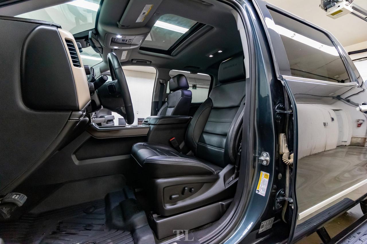 2018 GMC Sierra 1500 4x4 Crew Cab Denali Leather Roof Nav BCam Red Deer AB