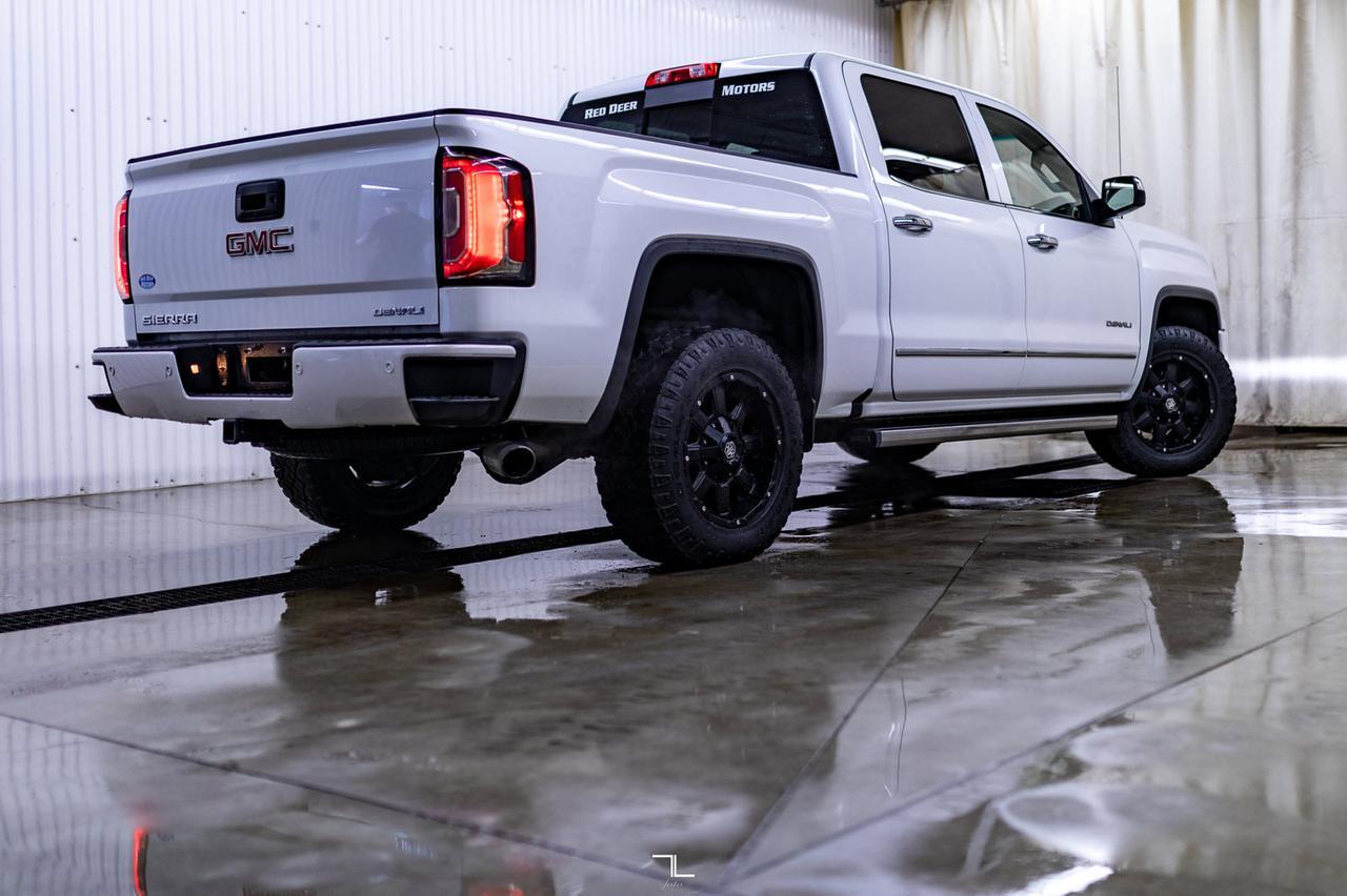 2018 GMC Sierra 1500 4x4 Crew Cab Denali Leather Roof Nav BCam Red Deer AB
