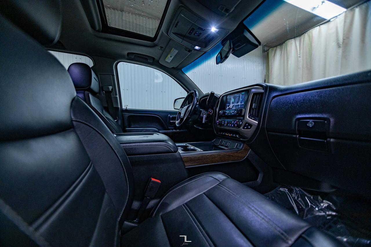 2018 GMC Sierra 1500 4x4 Crew Cab Denali Leather Roof Nav BCam Red Deer AB