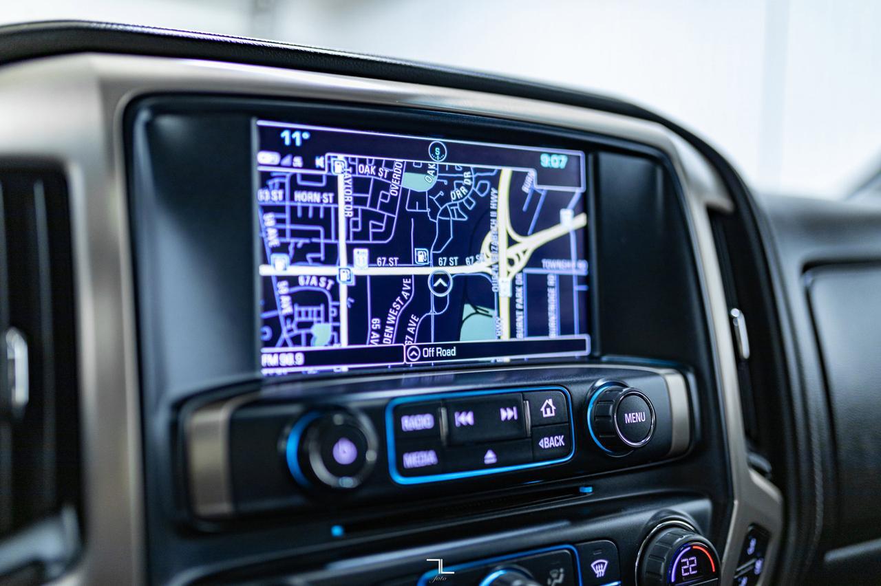 2018 GMC Sierra 1500 4x4 Crew Cab Denali Leather Roof Nav BCam Red Deer AB