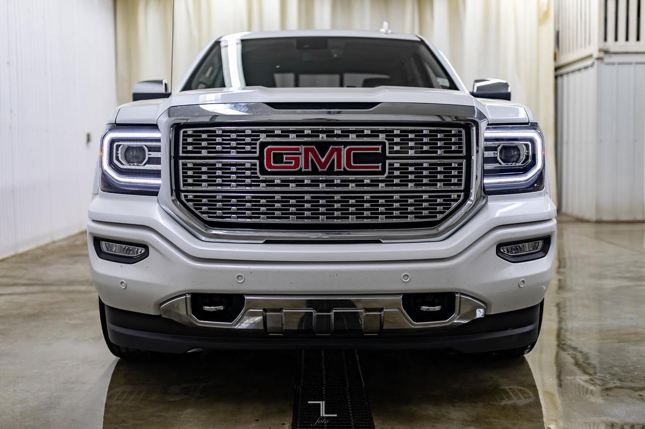 2018 GMC Sierra 1500 4x4 Crew Cab Denali Leather Roof Nav BCam Red Deer AB