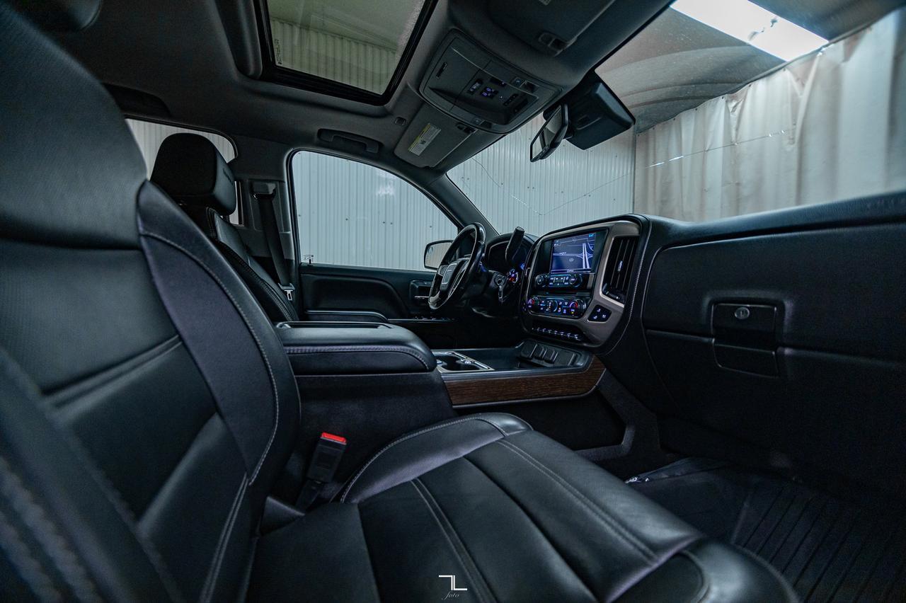 2018 GMC Sierra 1500 4x4 Crew Cab Denali Leather Roof Nav BCam Red Deer AB