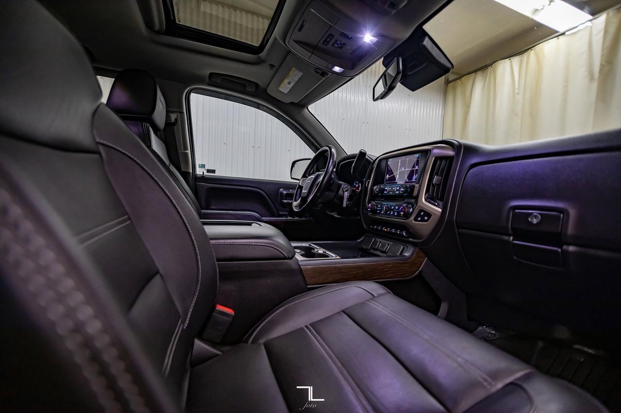 2018 GMC Sierra 1500 4x4 Crew Cab Denali Leather Roof Nav BCam Red Deer AB