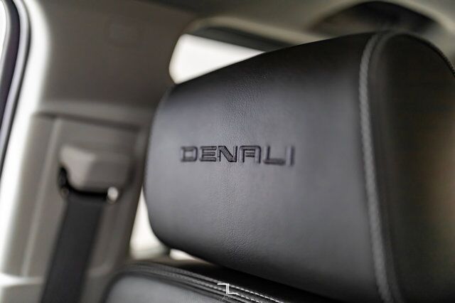 2018 GMC Sierra 1500 4x4 Crew Cab Denali Leather Roof Nav BCam Red Deer AB