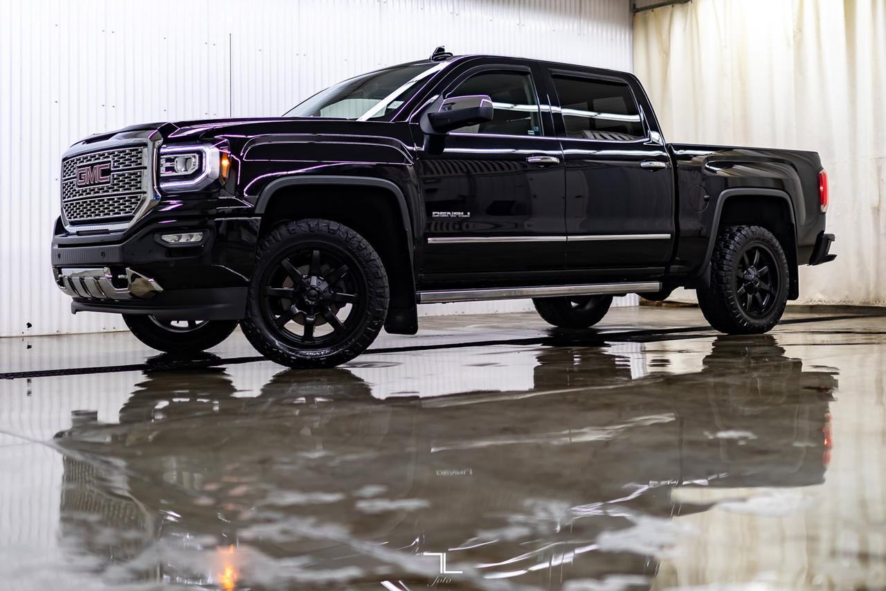 2018 GMC Sierra 1500 4x4 Crew Cab Denali Leather Roof Nav BCam Red Deer AB