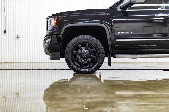 2018 GMC Sierra 1500 4x4 Crew Cab Denali Leather Roof Nav BCam Red Deer AB