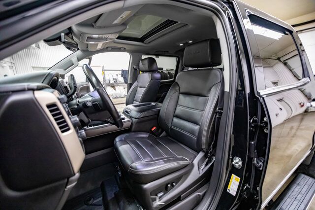 2018 GMC Sierra 1500 4x4 Crew Cab Denali Leather Roof Nav BCam Red Deer AB