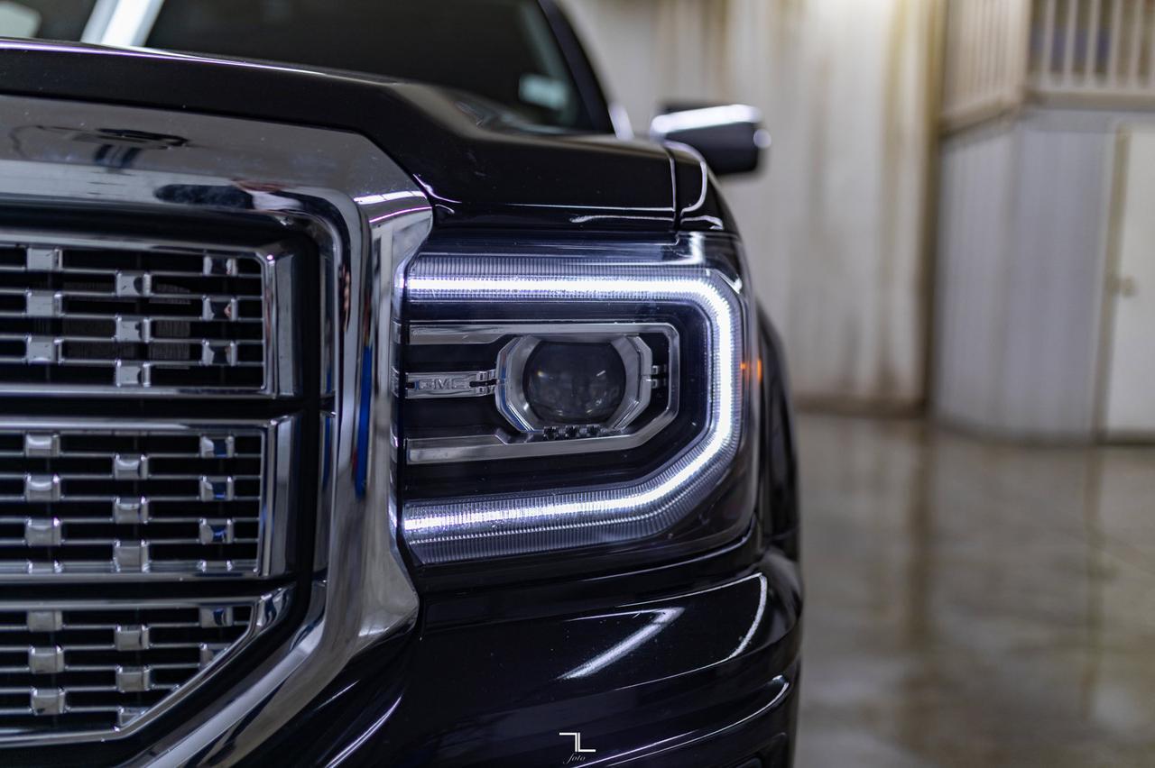 2018 GMC Sierra 1500 4x4 Crew Cab Denali Leather Roof Nav BCam Red Deer AB