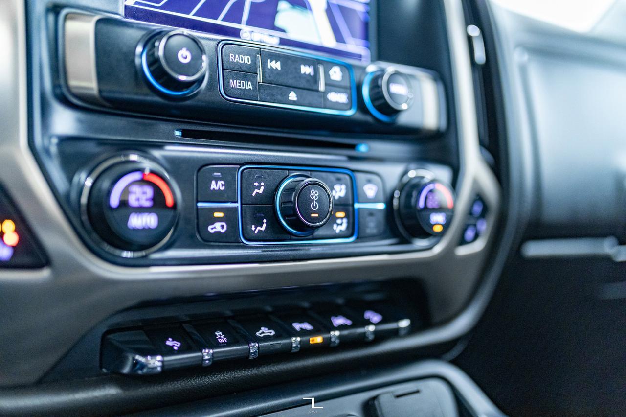 2018 GMC Sierra 1500 4x4 Crew Cab Denali Leather Roof Nav BCam Red Deer AB