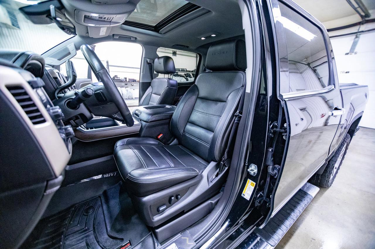 2018 GMC Sierra 1500 4x4 Crew Cab Denali Leather Roof Nav BCam Red Deer AB