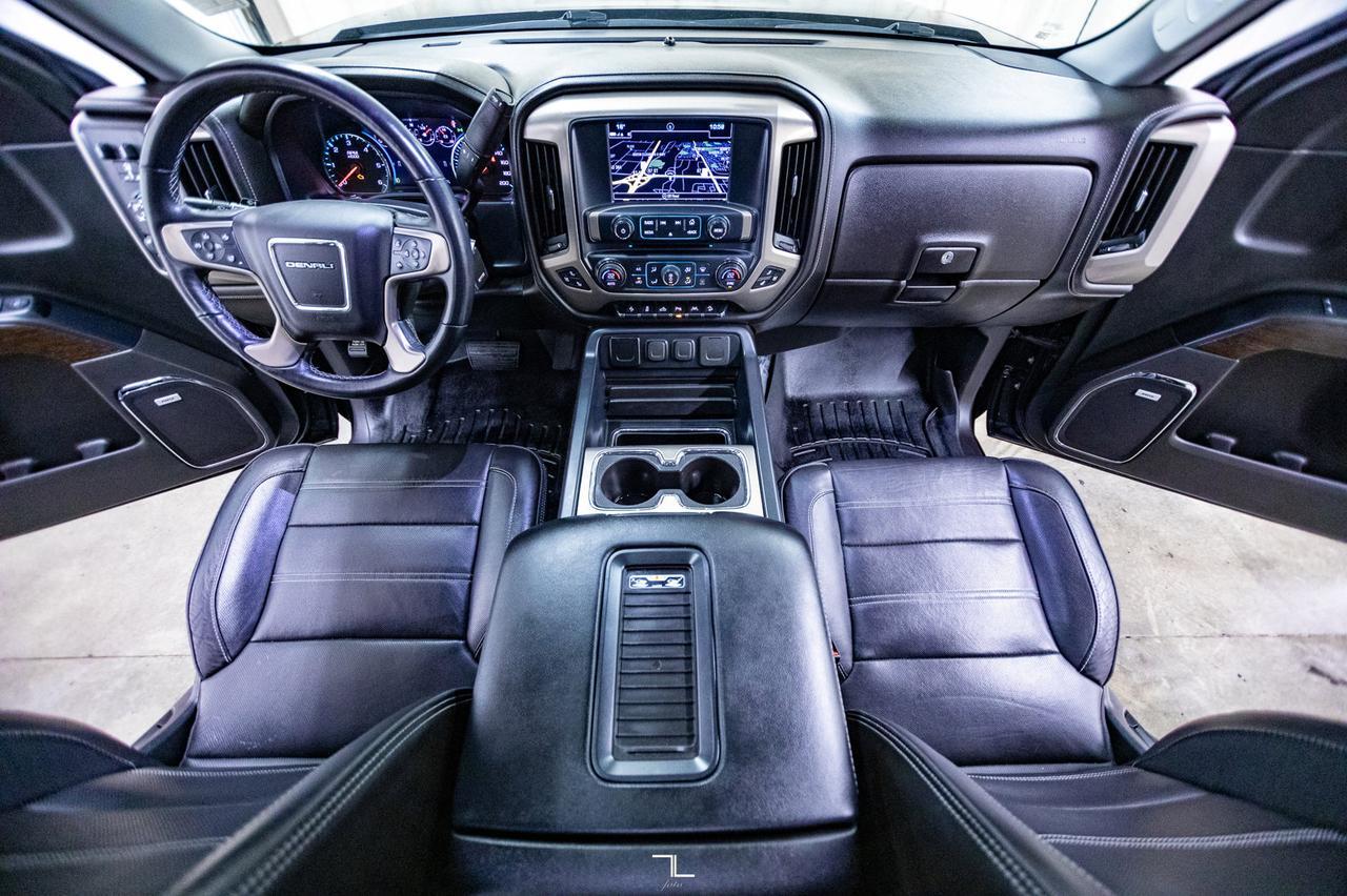 2018 GMC Sierra 1500 4x4 Crew Cab Denali Leather Roof Nav BCam Red Deer AB