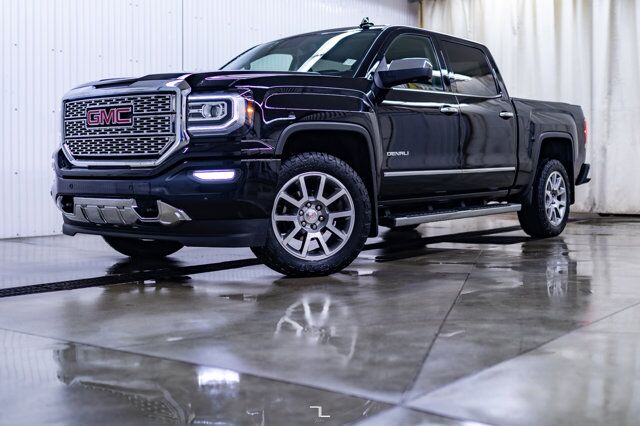 2018 GMC Sierra 1500 4x4 Crew Cab Denali Leather Roof Nav BCam Red Deer AB