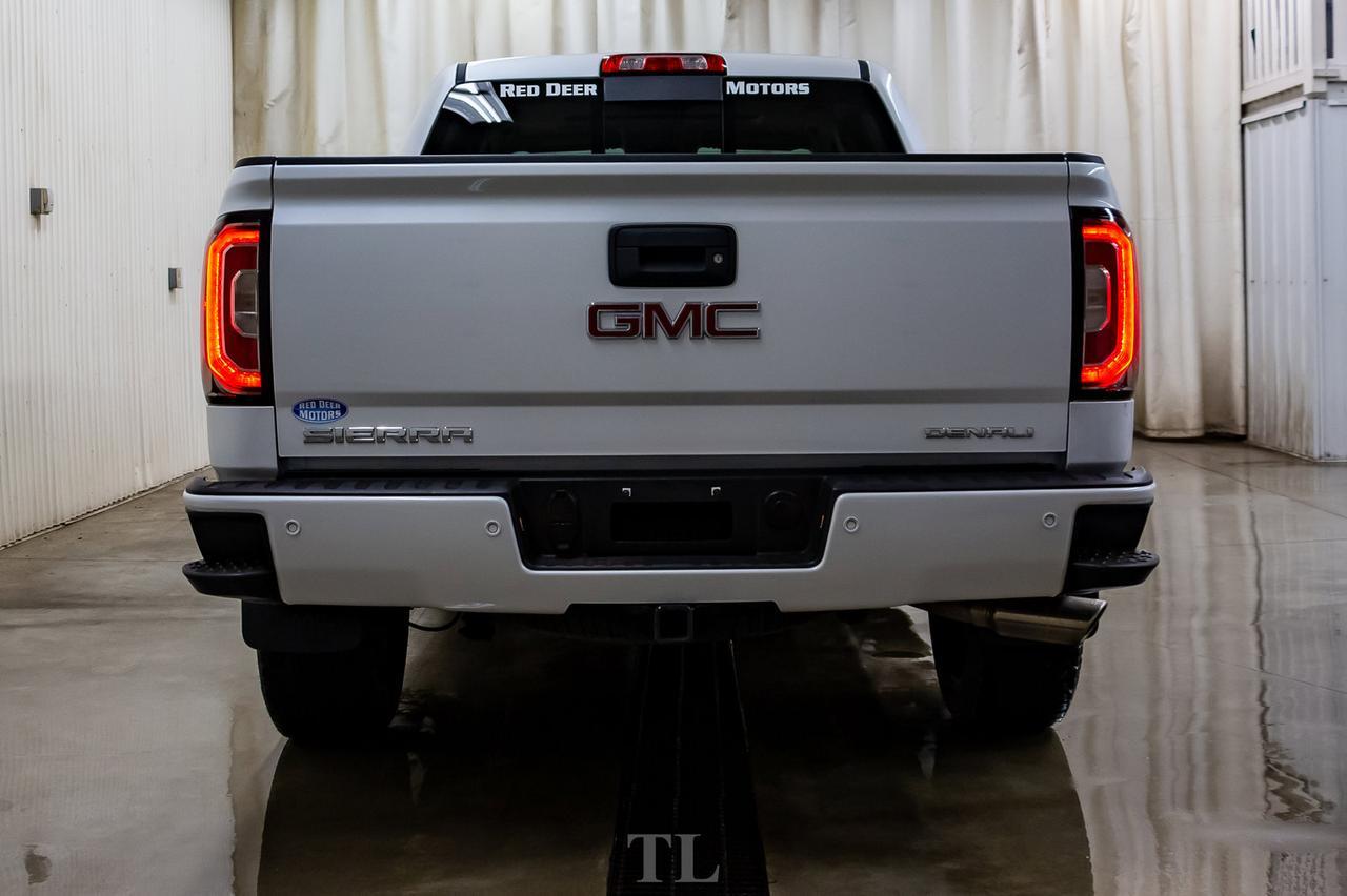 2018 GMC Sierra 1500 4x4 Crew Cab Denali Leather Roof Nav Red Deer AB