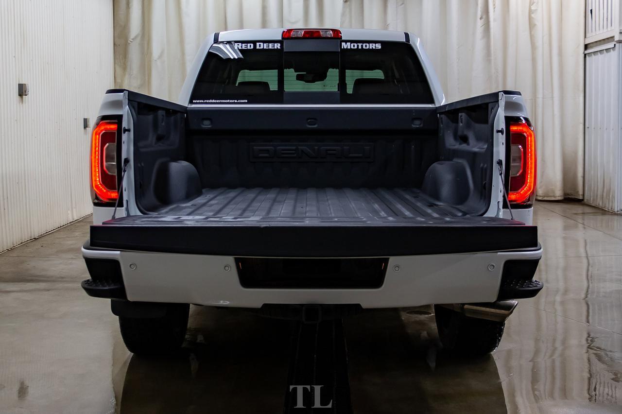 2018 GMC Sierra 1500 4x4 Crew Cab Denali Leather Roof Nav Red Deer AB