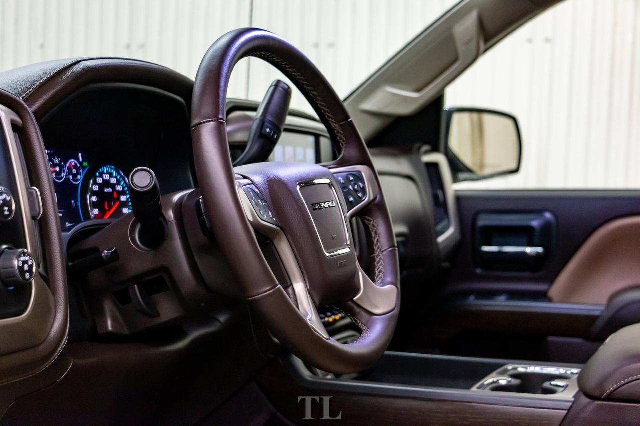 2018 GMC Sierra 1500 4x4 Crew Cab Denali Leather Roof Nav Red Deer AB