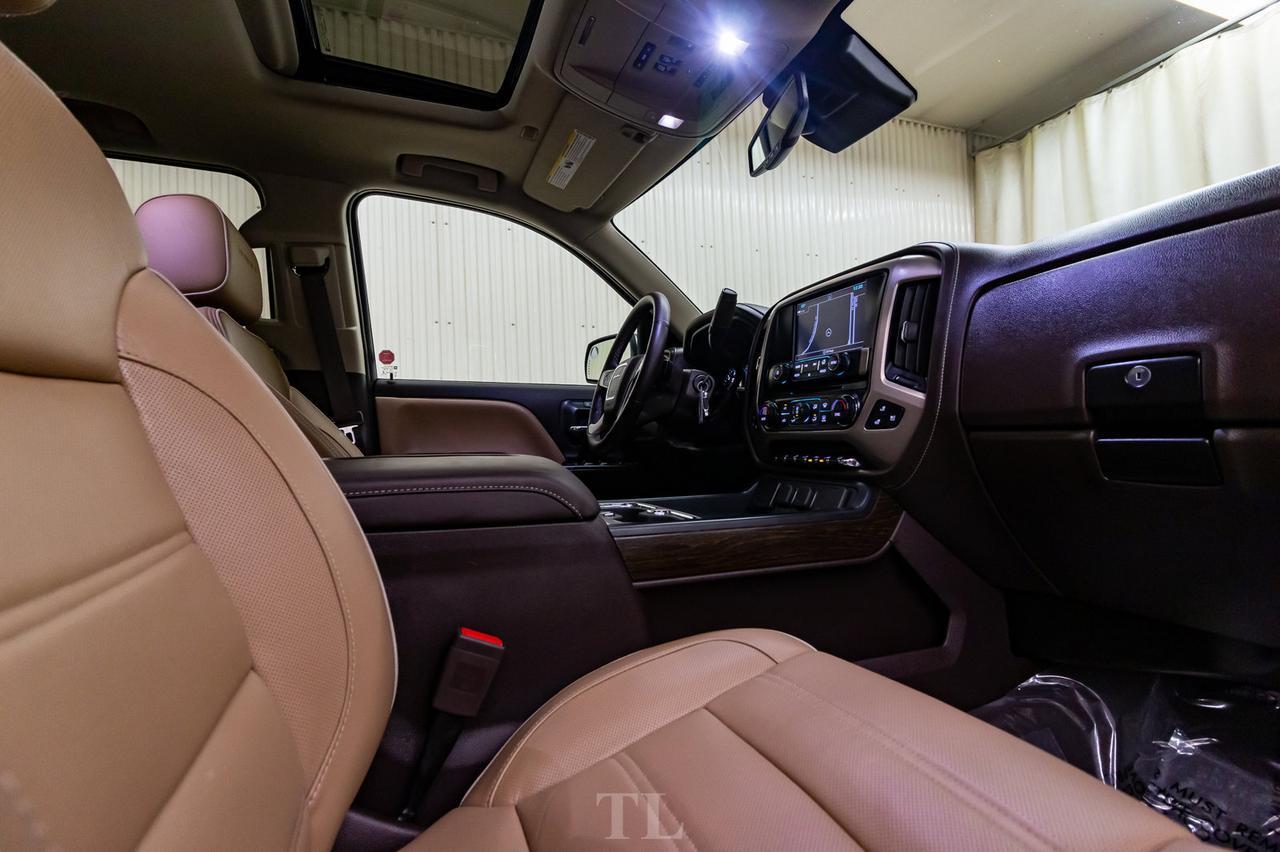 2018 GMC Sierra 1500 4x4 Crew Cab Denali Leather Roof Nav Red Deer AB