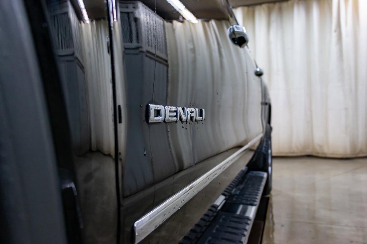 2018 GMC Sierra 1500 4x4 Crew Cab Denali Leather Roof Nav Red Deer AB