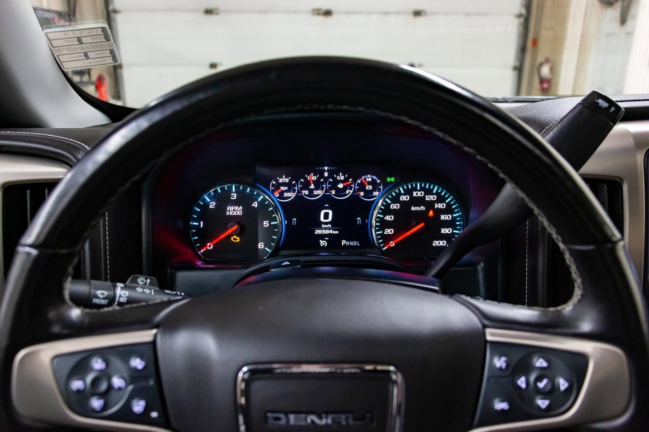 2018 GMC Sierra 1500 4x4 Crew Cab Denali Leather Roof Nav Red Deer AB