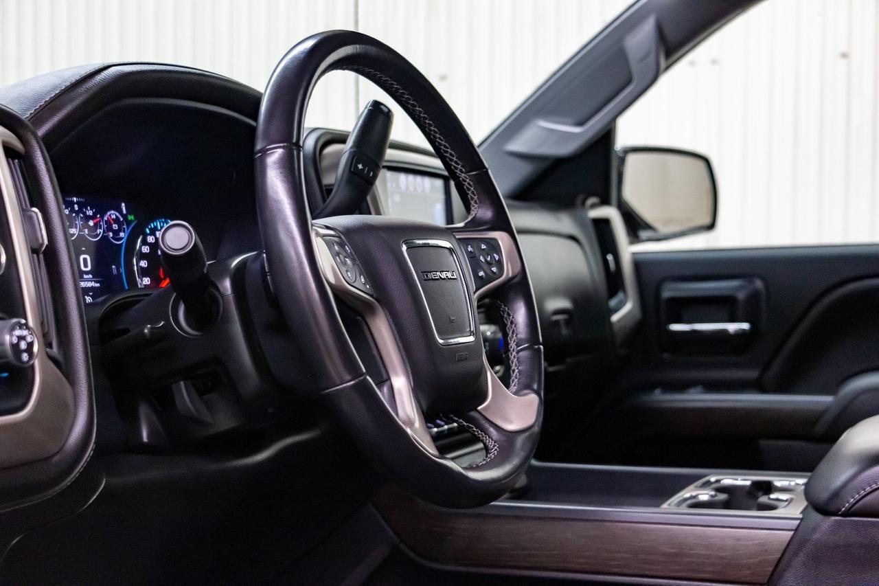 2018 GMC Sierra 1500 4x4 Crew Cab Denali Leather Roof Nav Red Deer AB