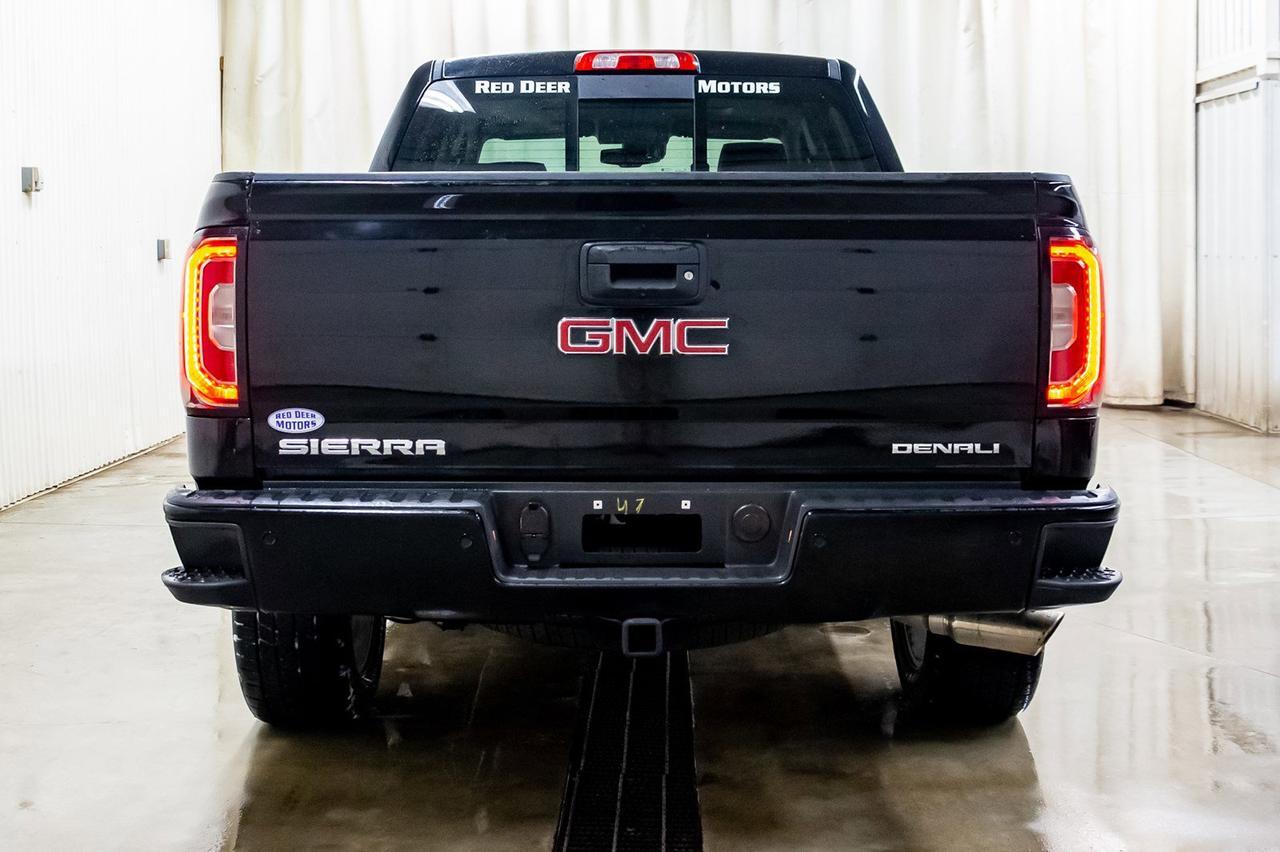 2018 GMC Sierra 1500 4x4 Crew Cab Denali Leather Roof Nav Red Deer AB
