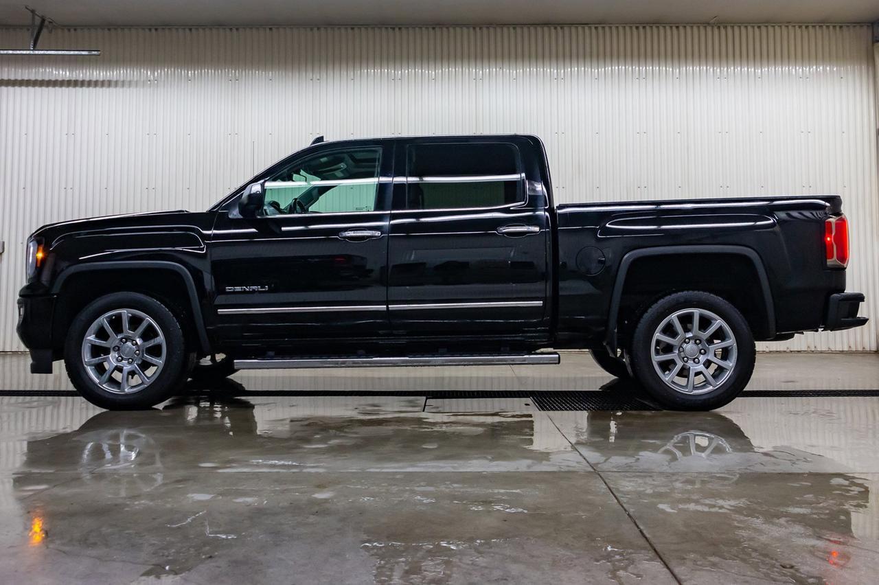 2018 GMC Sierra 1500 4x4 Crew Cab Denali Leather Roof Nav Red Deer AB