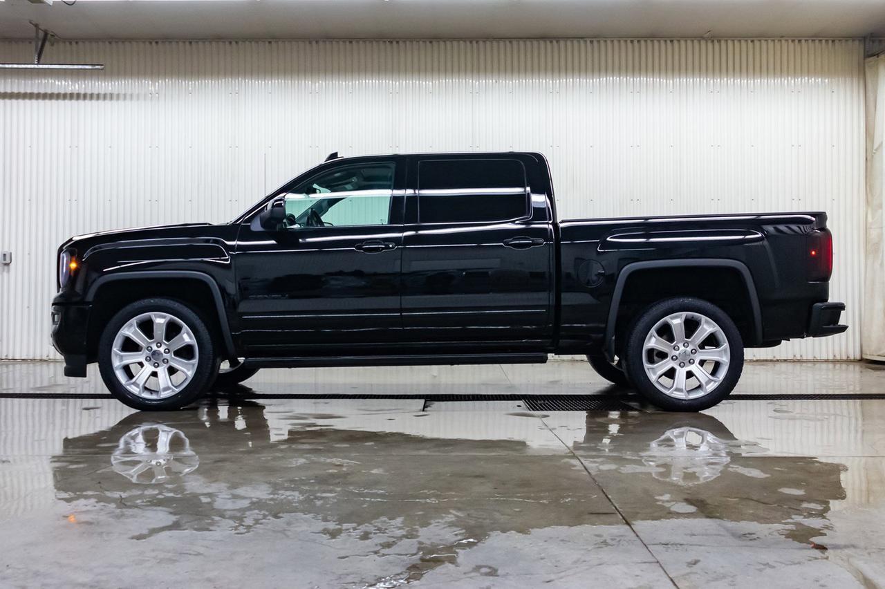 2018 GMC Sierra 1500 4x4 Crew Cab Denali Leather Roof Nav Red Deer AB