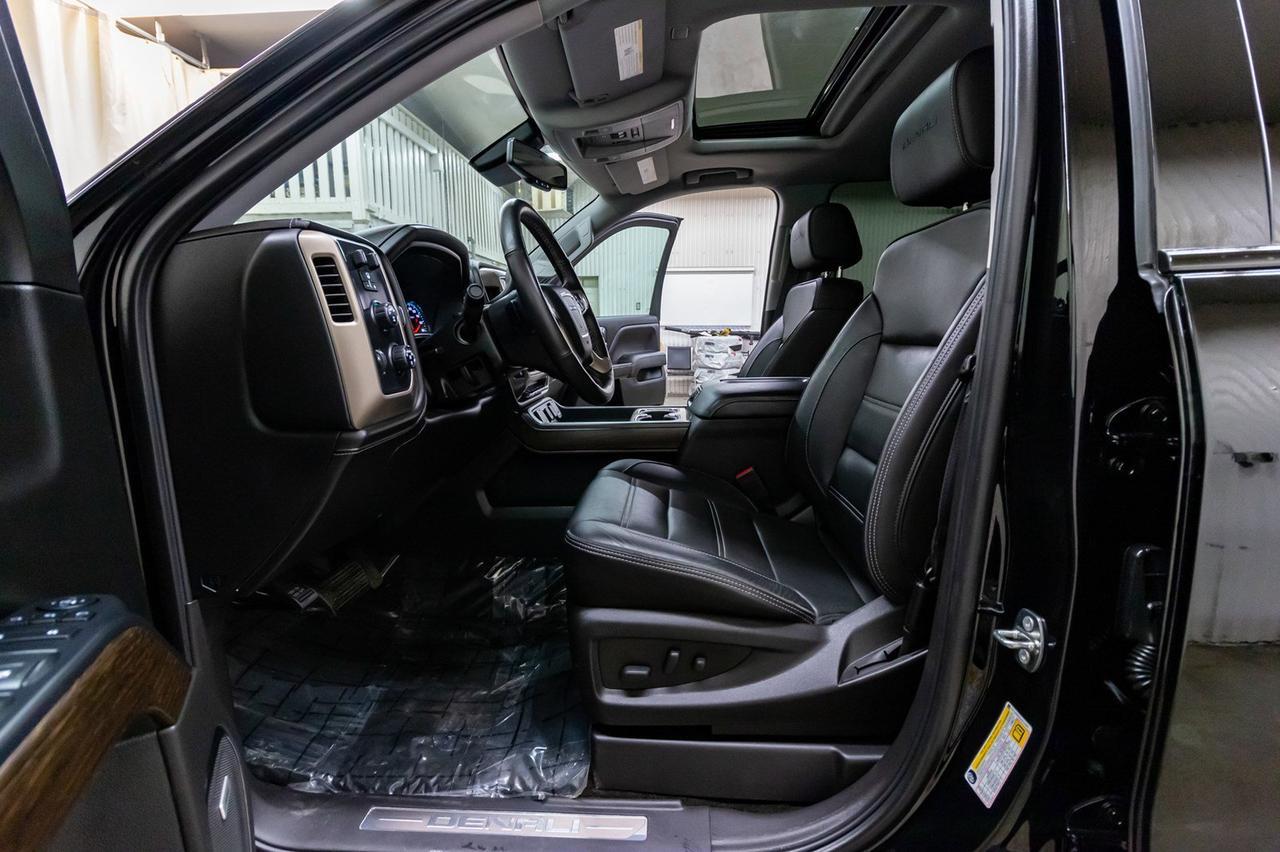 2018 GMC Sierra 1500 4x4 Crew Cab Denali Leather Roof Nav Red Deer AB