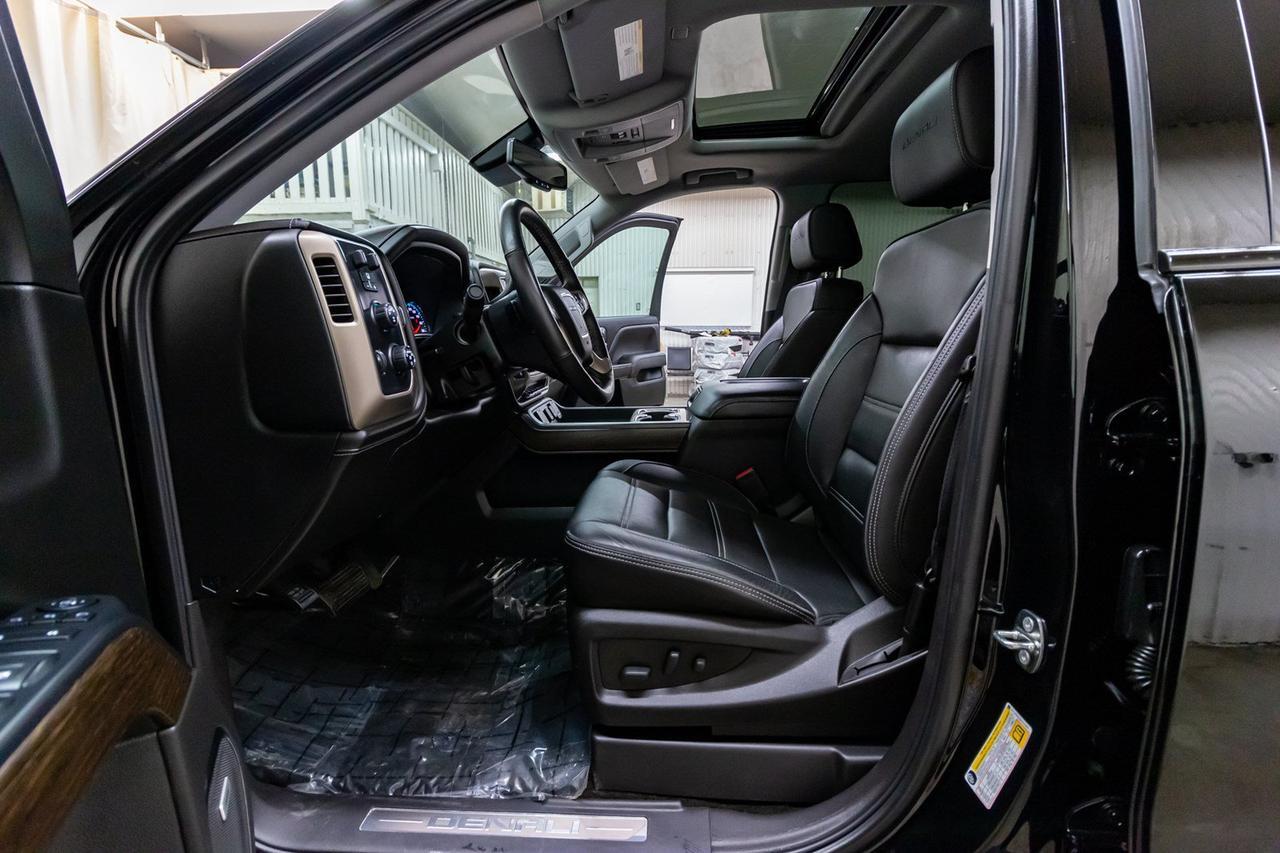 2018 GMC Sierra 1500 4x4 Crew Cab Denali Leather Roof Nav Red Deer AB