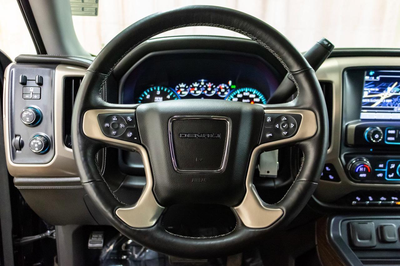 2018 GMC Sierra 1500 4x4 Crew Cab Denali Leather Roof Nav Red Deer AB