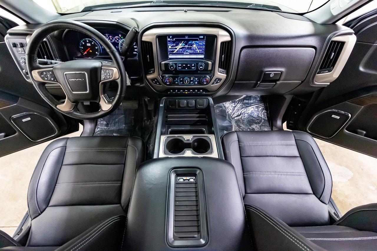 2018 GMC Sierra 1500 4x4 Crew Cab Denali Leather Roof Nav Red Deer AB