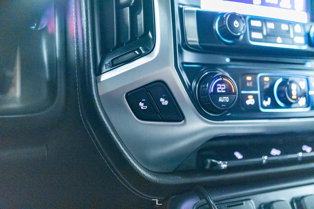 2018 GMC Sierra 1500 4x4 Crew Cab SLE 6" Lift PSeat BCam Red Deer AB