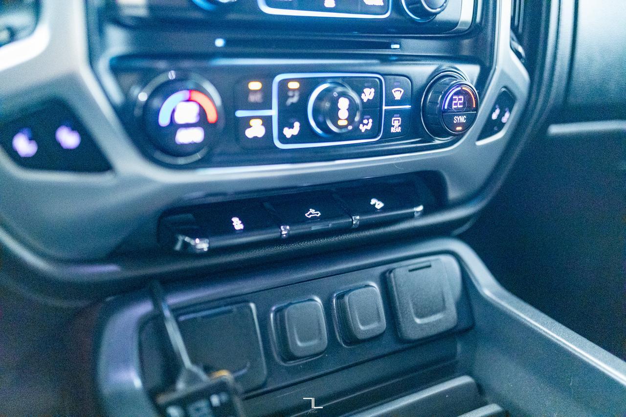 2018 GMC Sierra 1500 4x4 Crew Cab SLE 6" Lift PSeat BCam Red Deer AB