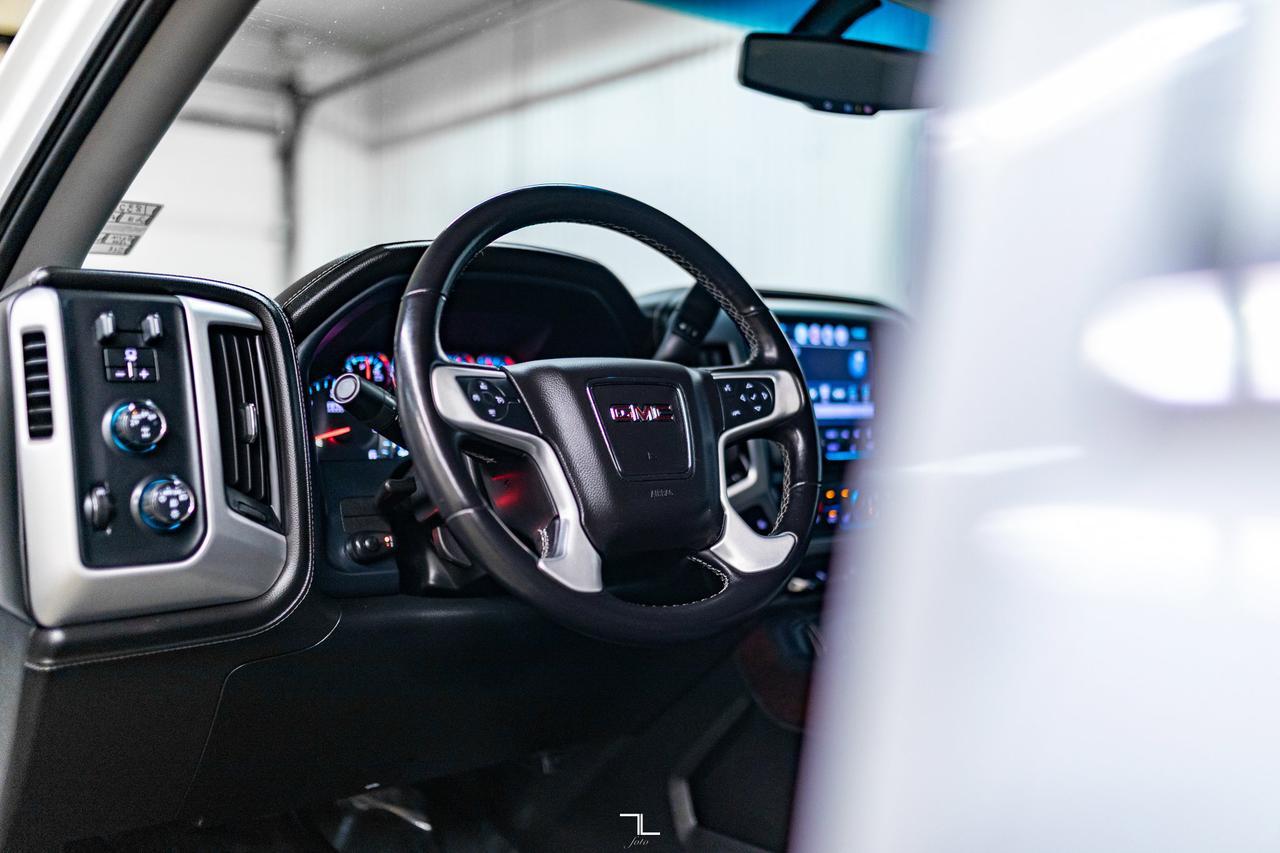 2018 GMC Sierra 1500 4x4 Crew Cab SLE 6" Lift PSeat BCam Red Deer AB