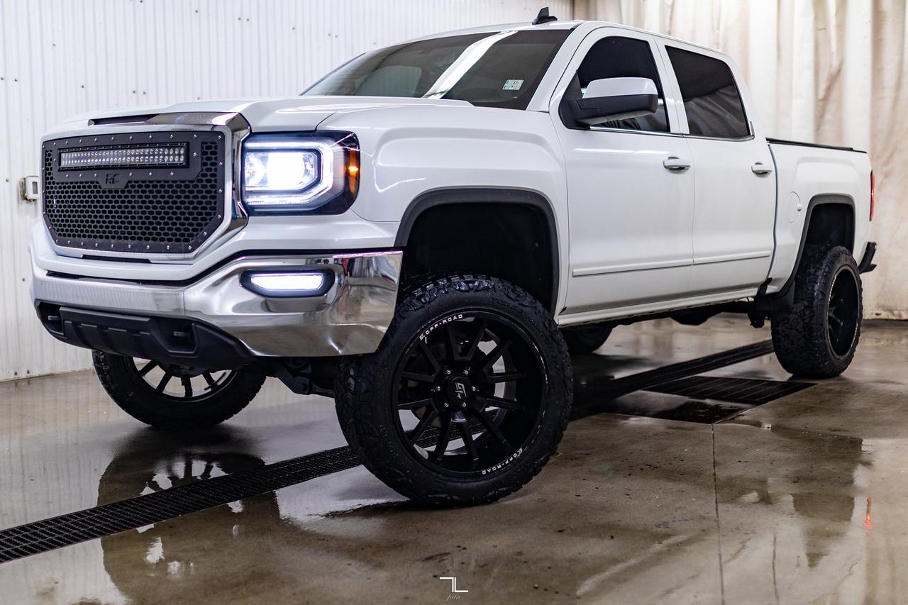 2018 GMC Sierra 1500 4x4 Crew Cab SLE 6" Lift PSeat BCam Red Deer AB