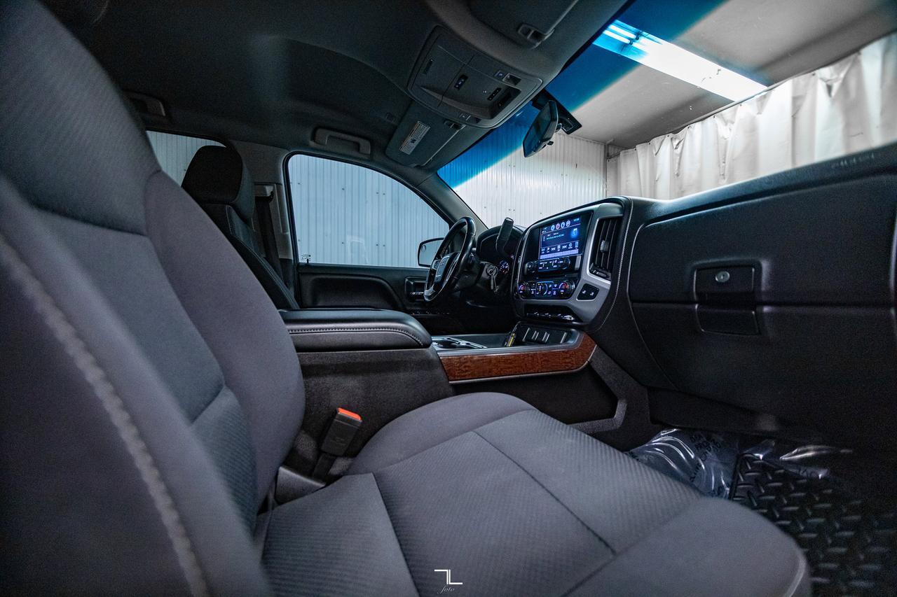 2018 GMC Sierra 1500 4x4 Crew Cab SLE 6" Lift PSeat BCam Red Deer AB