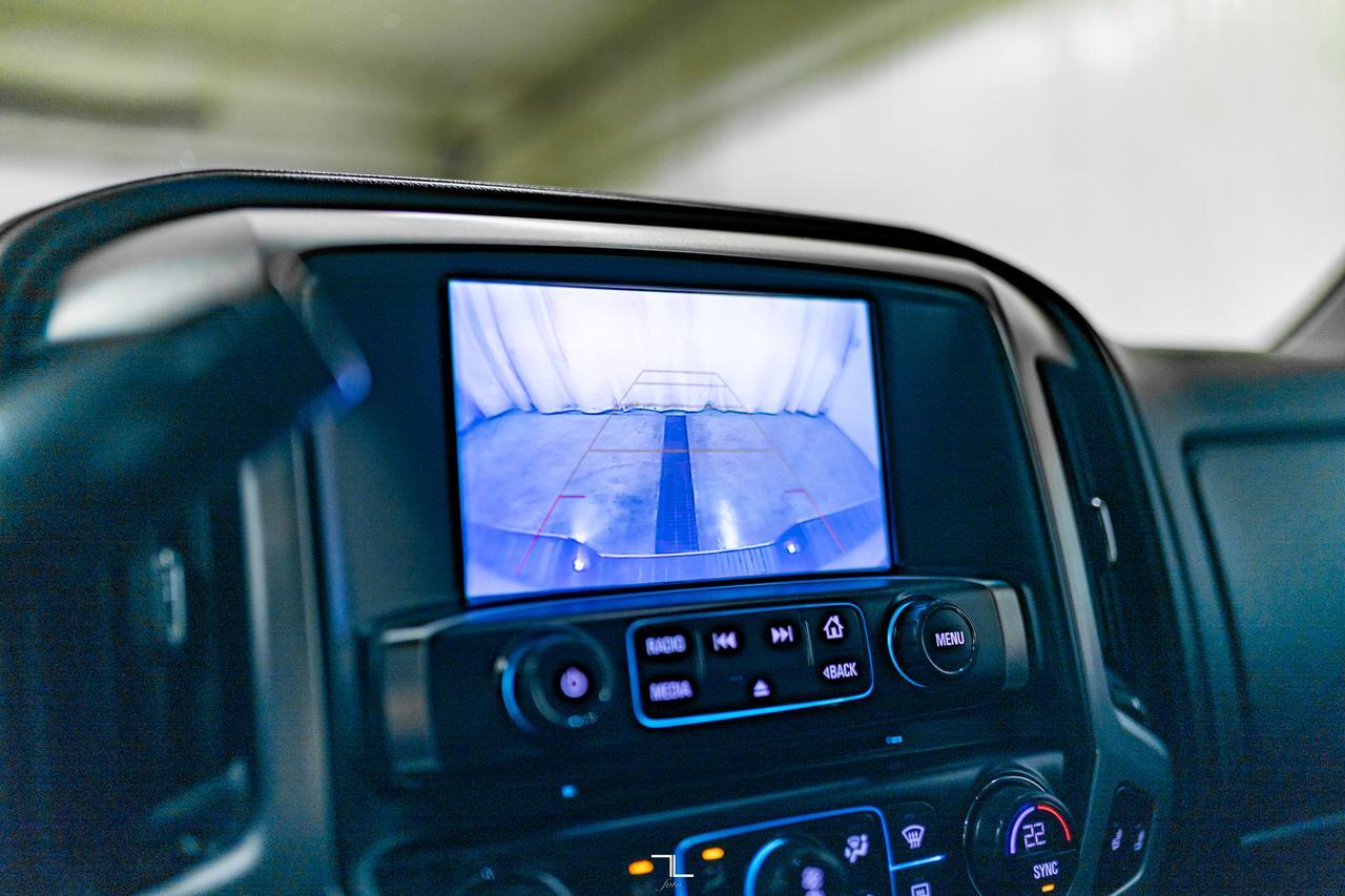 2018 GMC Sierra 1500 4x4 Crew Cab SLE 6" Lift PSeat BCam Red Deer AB