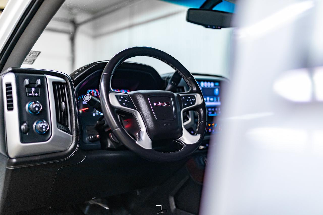 2018 GMC Sierra 1500 4x4 Crew Cab SLE 6" Lift PSeat BCam Red Deer AB