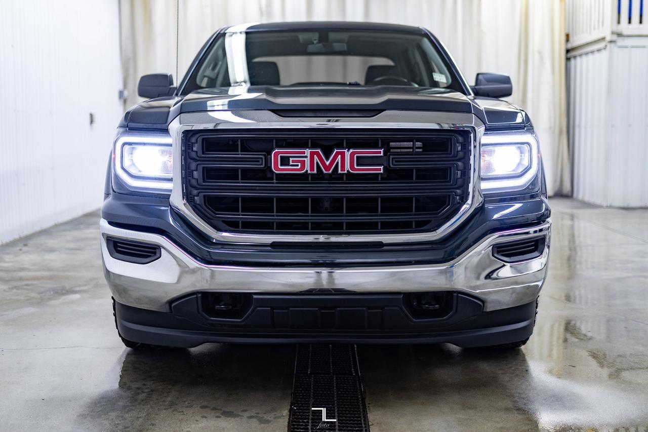2018 GMC Sierra 1500 4x4 Crew Cab SLE BCam Red Deer AB