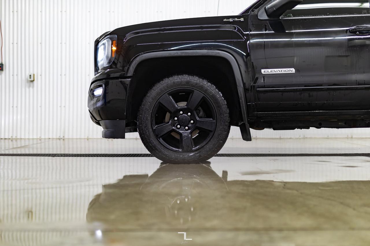 2018 GMC Sierra 1500 4x4 Crew Cab SLE Elevation BCam Red Deer AB