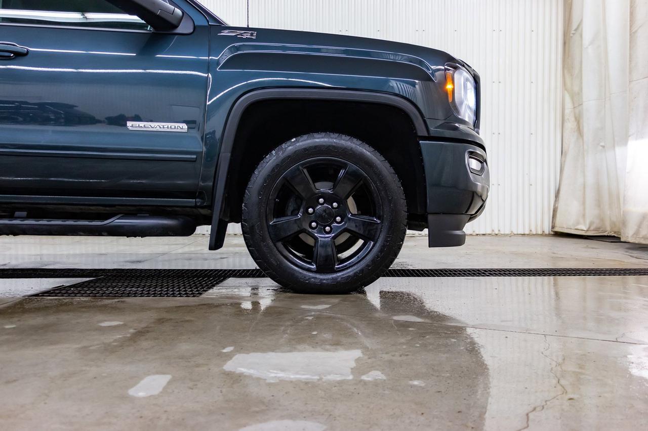 2018 GMC Sierra 1500 4x4 Crew Cab SLE Elevation BCam Red Deer AB
