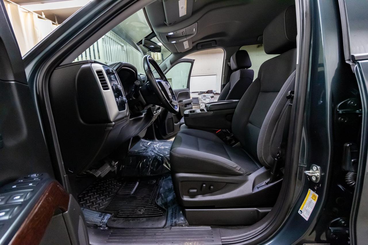 2018 GMC Sierra 1500 4x4 Crew Cab SLE Elevation BCam Red Deer AB