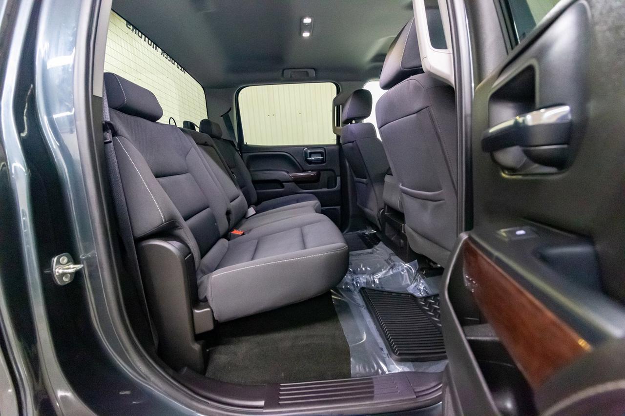 2018 GMC Sierra 1500 4x4 Crew Cab SLE Elevation BCam Red Deer AB