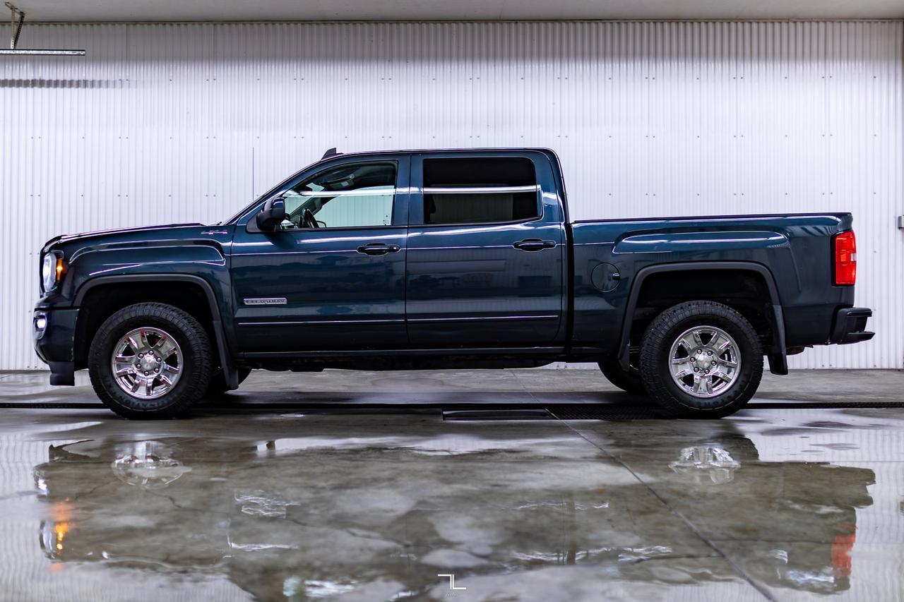 2018 GMC Sierra 1500 4x4 Crew Cab SLE Elevation PSeat BCam Red Deer AB