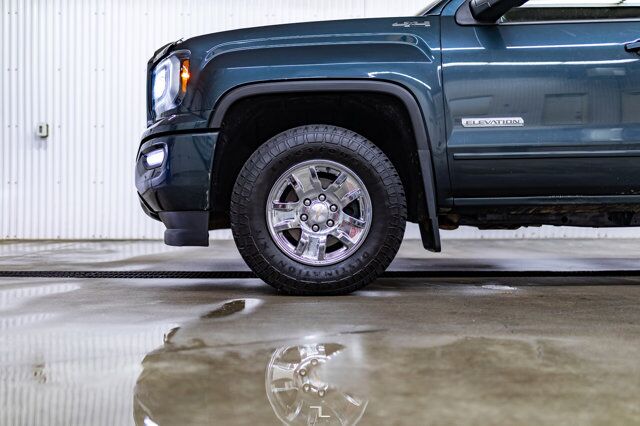 2018 GMC Sierra 1500 4x4 Crew Cab SLE Elevation PSeat BCam Red Deer AB