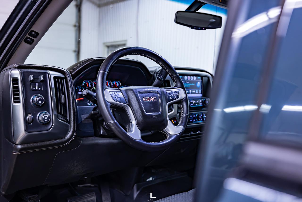 2018 GMC Sierra 1500 4x4 Crew Cab SLE Elevation PSeat BCam Red Deer AB